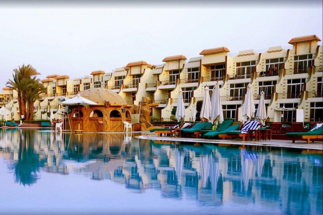 Cataract Pyramids Resort Cairo Exterior photo